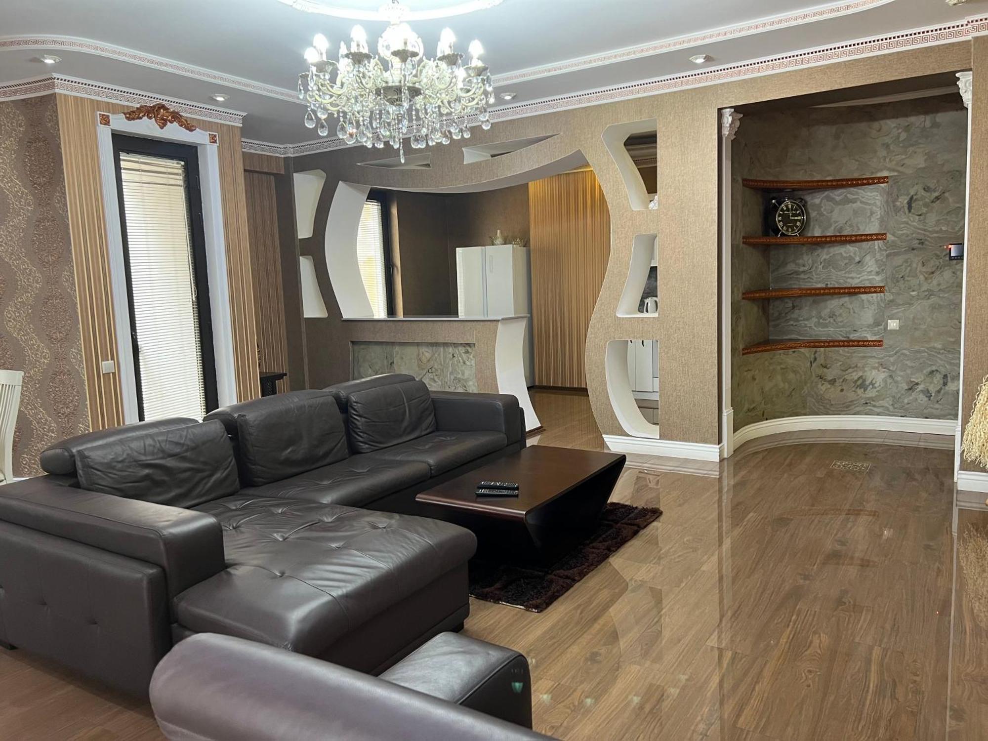 Cosy Apartment In The City Centre Tbilisi Luaran gambar