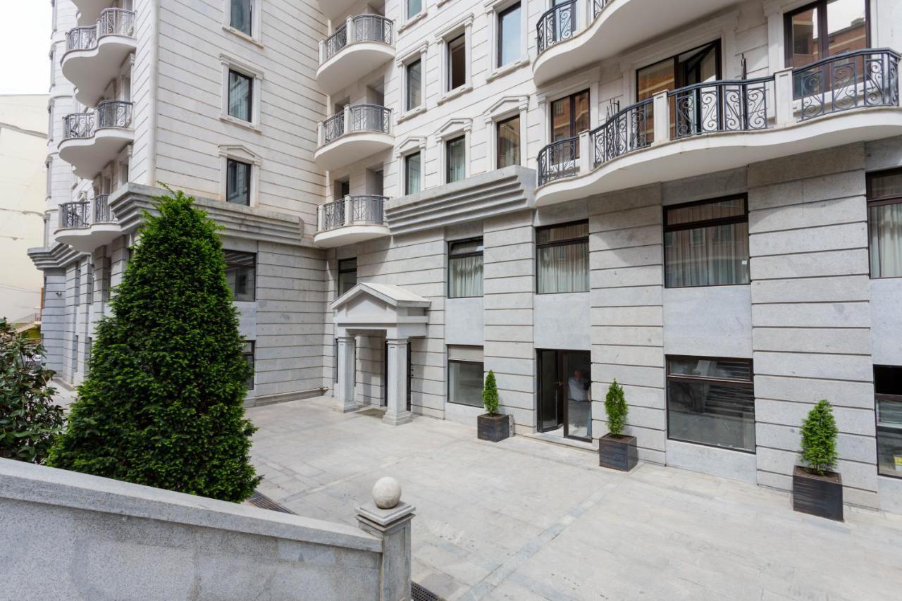 Cosy Apartment In The City Centre Tbilisi Luaran gambar